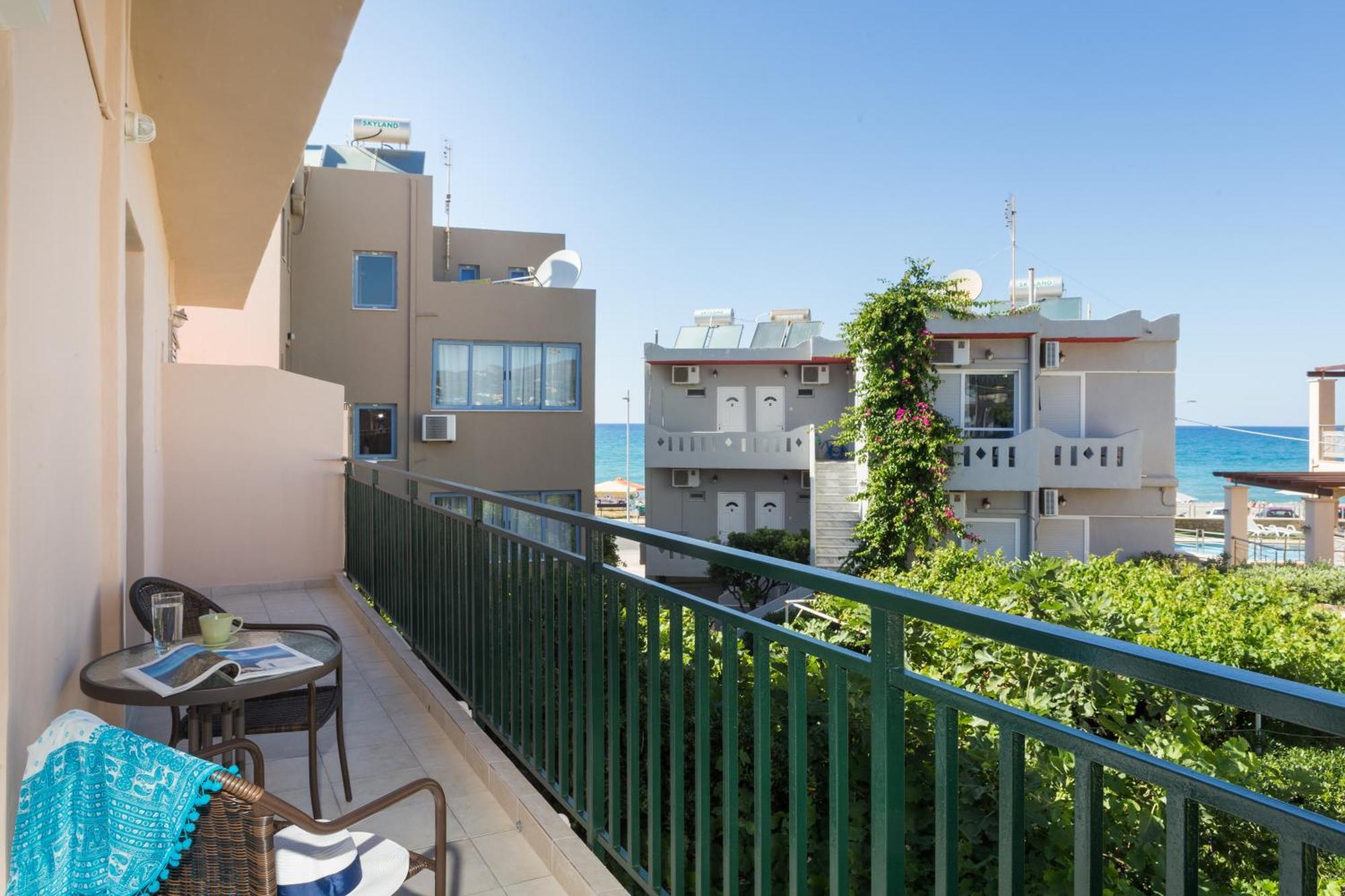 Anemi Blue Apt, Suitable Up To 4, Near The Beach! Ретимно Екстериор снимка